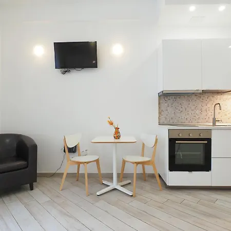Apartament Primopiano - Napo Torriani B